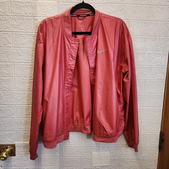 Nike Pink Bomber Jacket - Lightweight Casual Women's Coat - Picture 2 of 9
